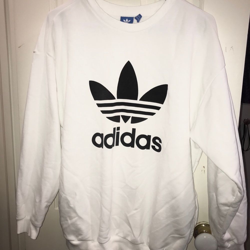 Adidas Sweatshirt